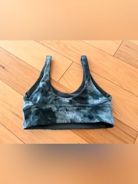 lululemon athletica Tie-Dye Blue Green Sports Bra